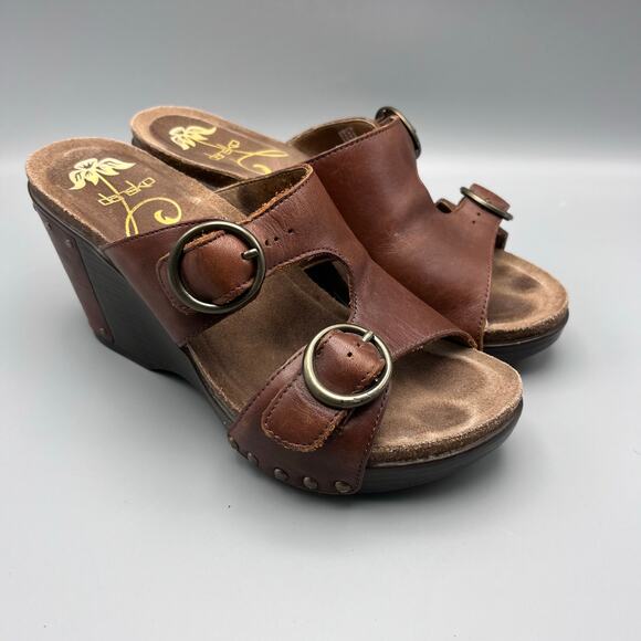 Dansko Wedge Heel Brown Leather Sandals Size 38 Double Strap Buckle Studs - Picture 1 of 8